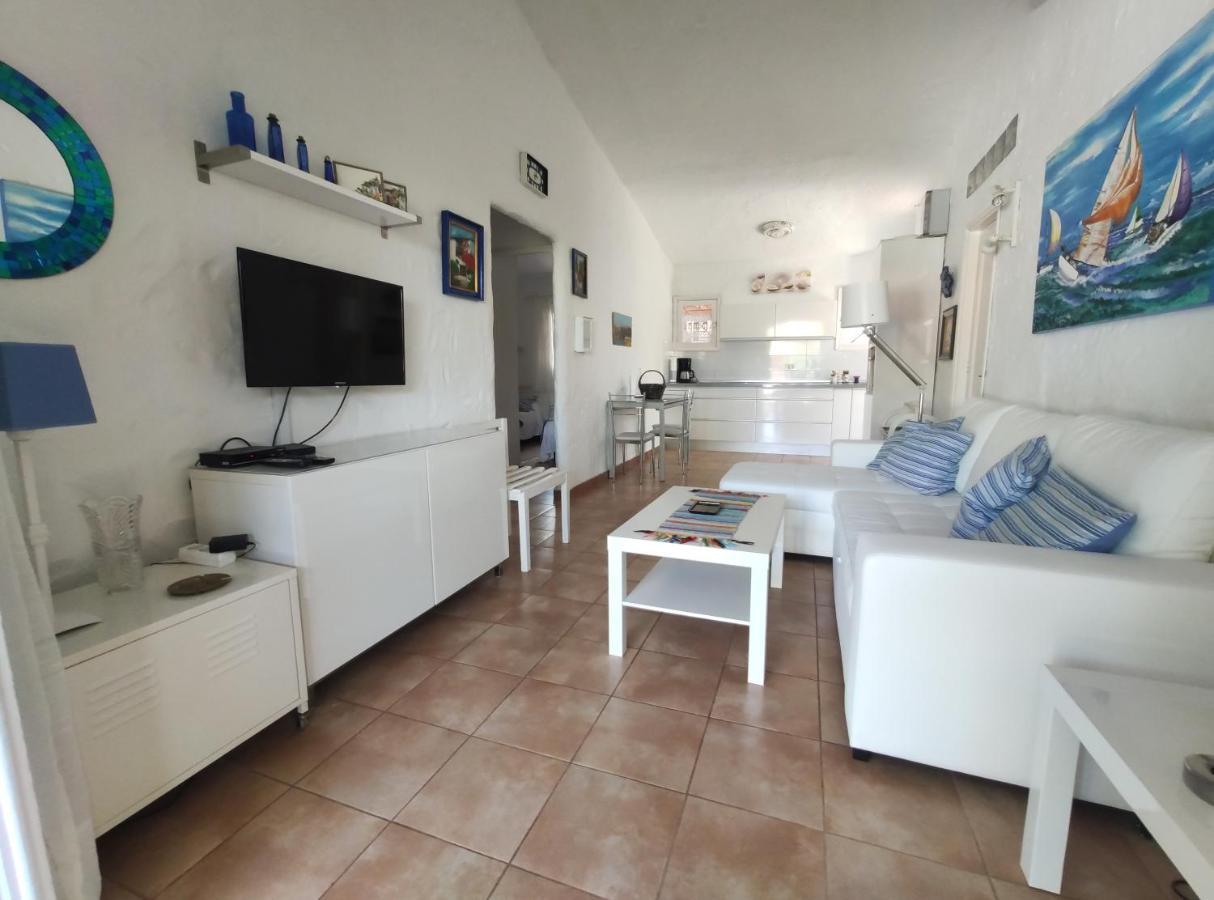 פלאייה דל אינגלז 2 Bedroom Bungalow Next Yumbo Center. Free Parking מראה חיצוני תמונה